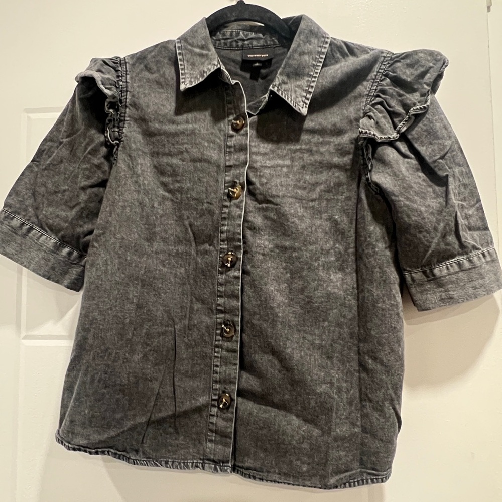 Who What Wear Charcoal Women’s Button Down Shirt with Ruffle Detail